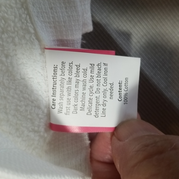 DISNEY STITCH CUPID'S  WINGMAN  KITCHEN TOWELS 2-PAK - Picture 8 of 9